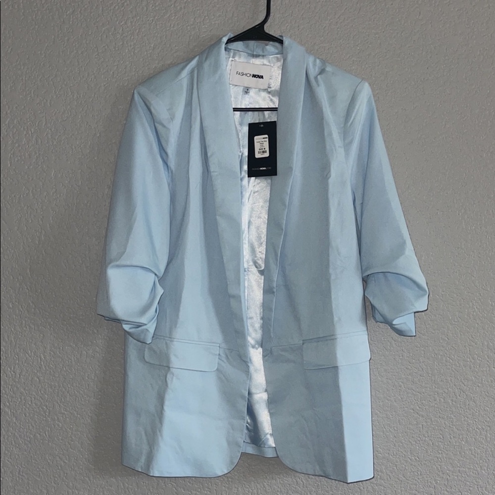 BNWT Fashion Nova Baby Blue Blazer
